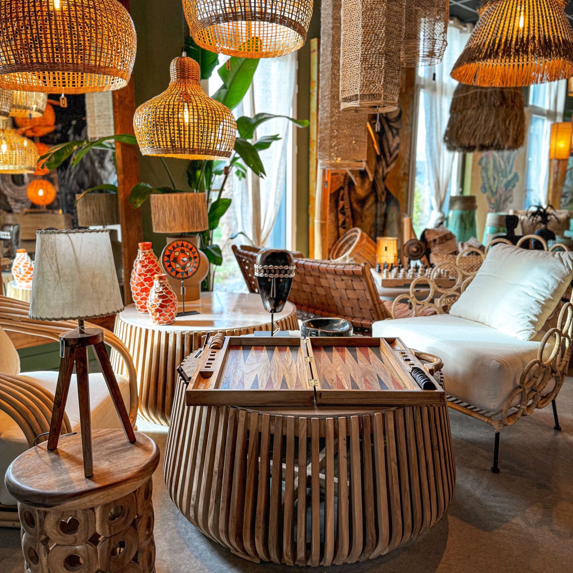 Casa ici La Boutique display with handcrafted objects and decor