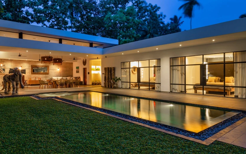 f2d7cf_fef59fba34b2424389e827ec8cc6c196~mv2